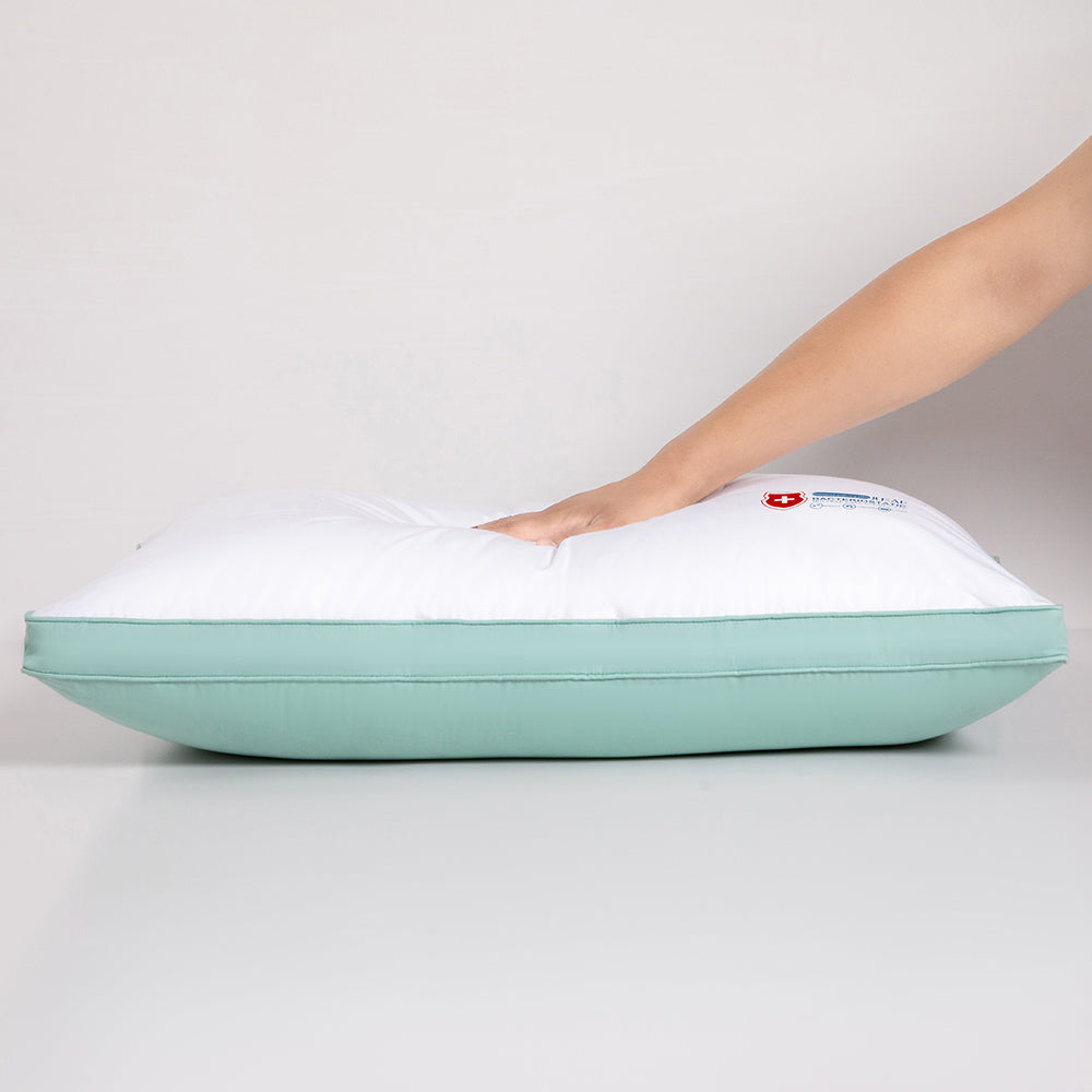 Bacteriostatic waterproof antifouling pillow (MOQ 30 PCS)